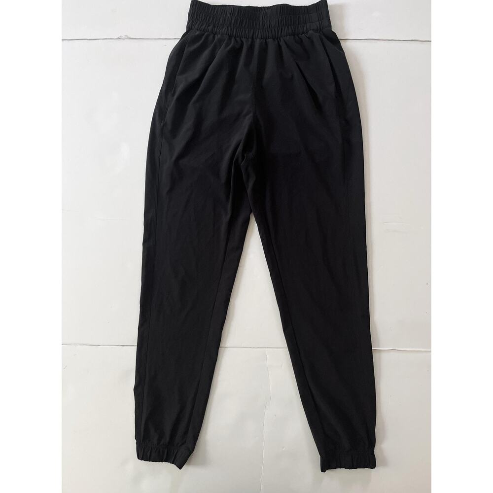 Lululemon Ease Back Joggers Women XS Black Elastic Waist Lightweight Gym Travel